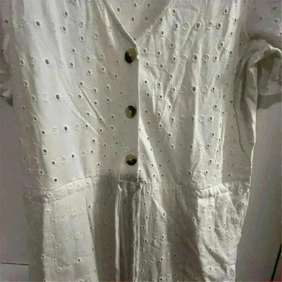 ASOS Women's White Broderie Jumpsuit Size 8 Button Front - Picture 6 of 10